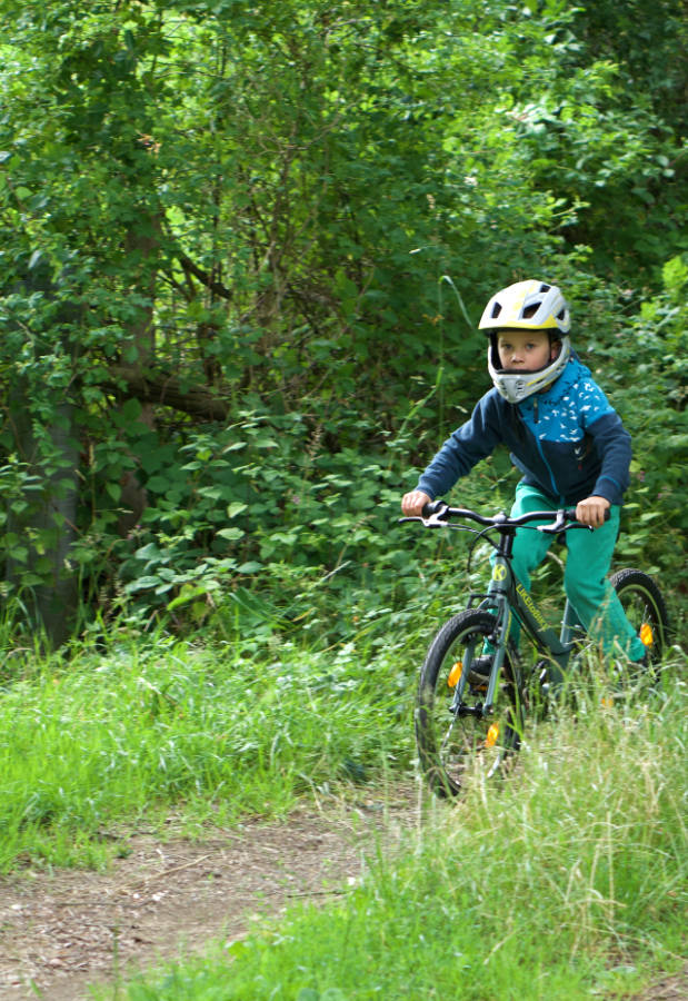 LIKEtoBIKE 20SR in rasanter Aktion